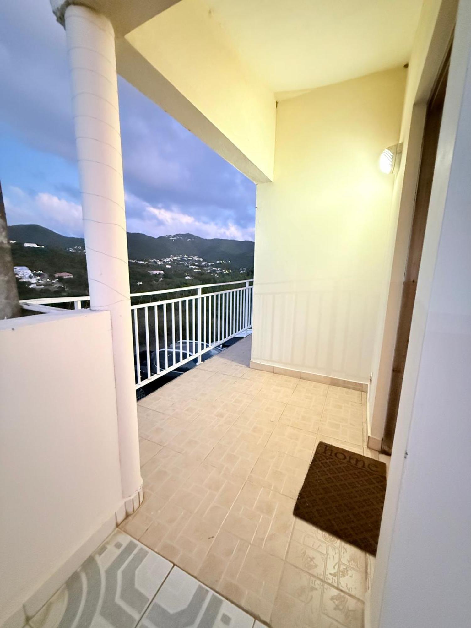 Hill Top Cottage La Savane Екстериор снимка